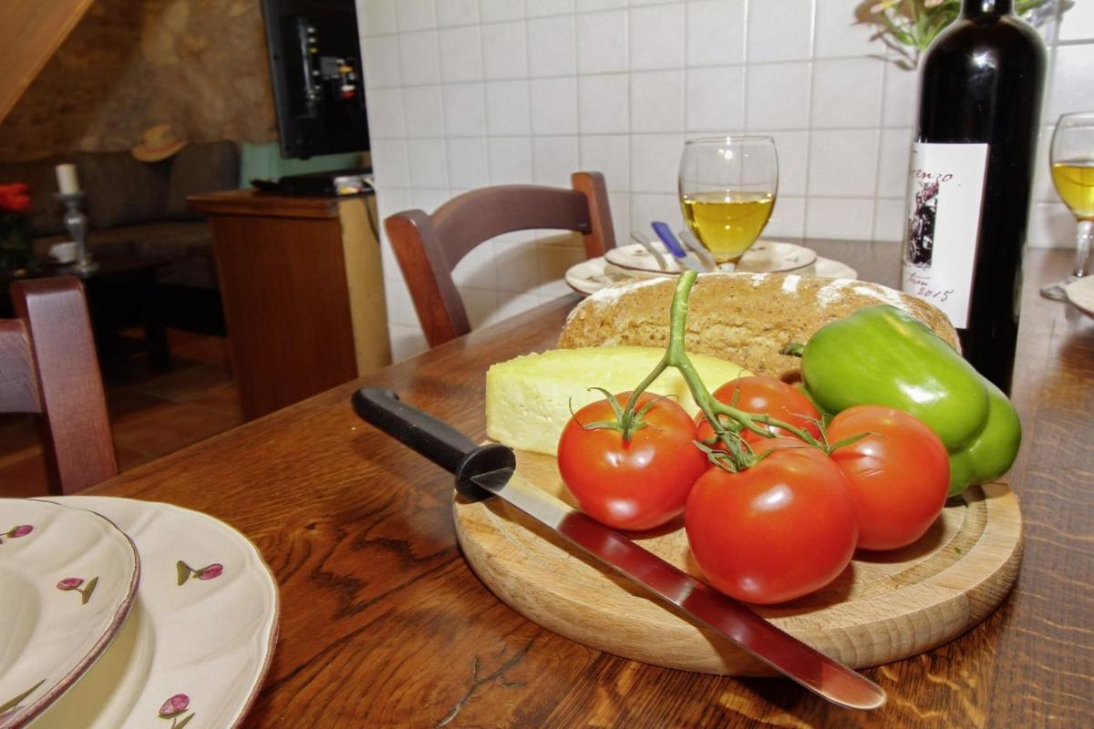 Marija-lorena In Gora Glusici - Haus Fuer 4 Personen